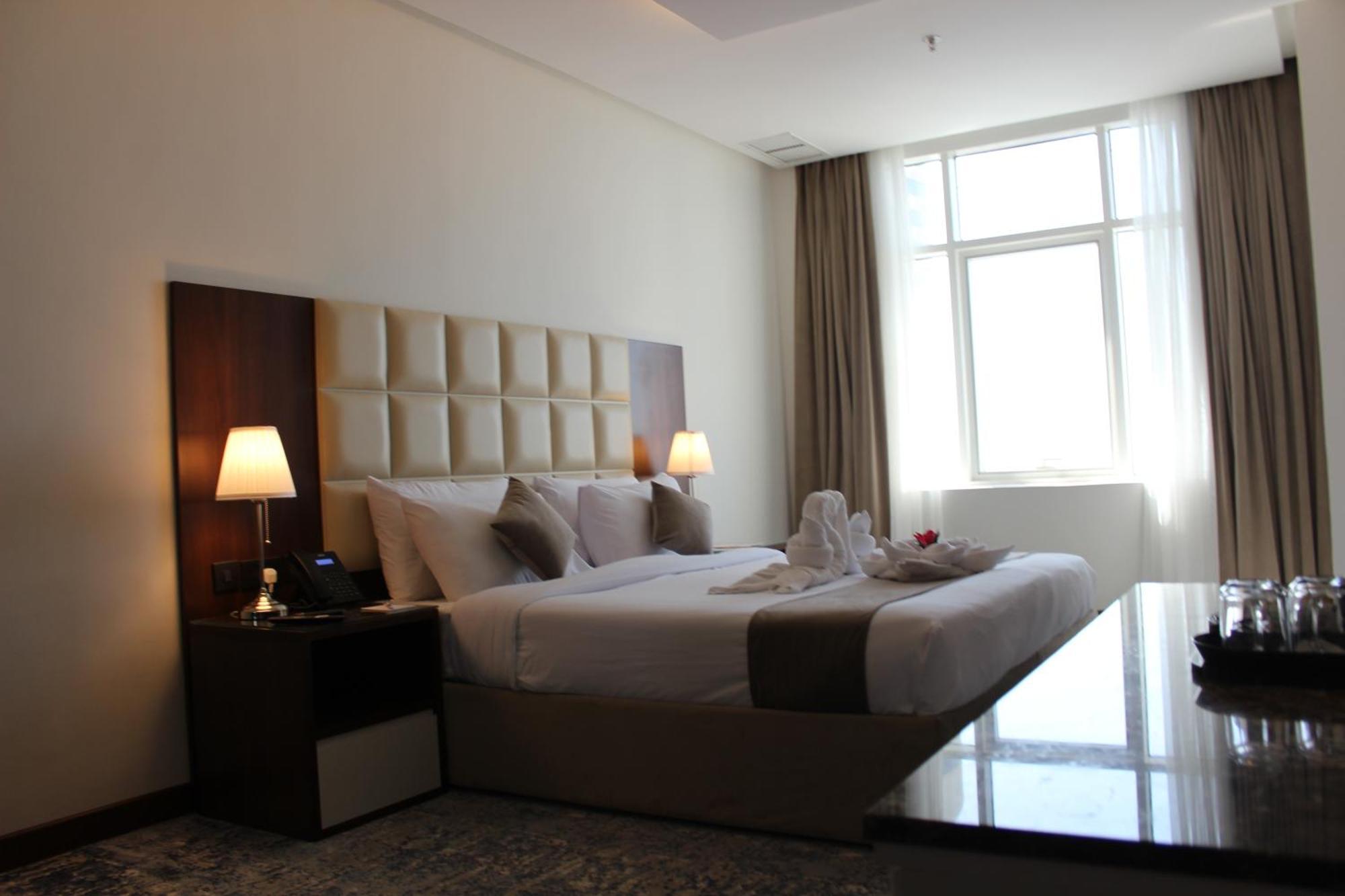 Dolphin Continental Hotel Kuwait City Exterior photo